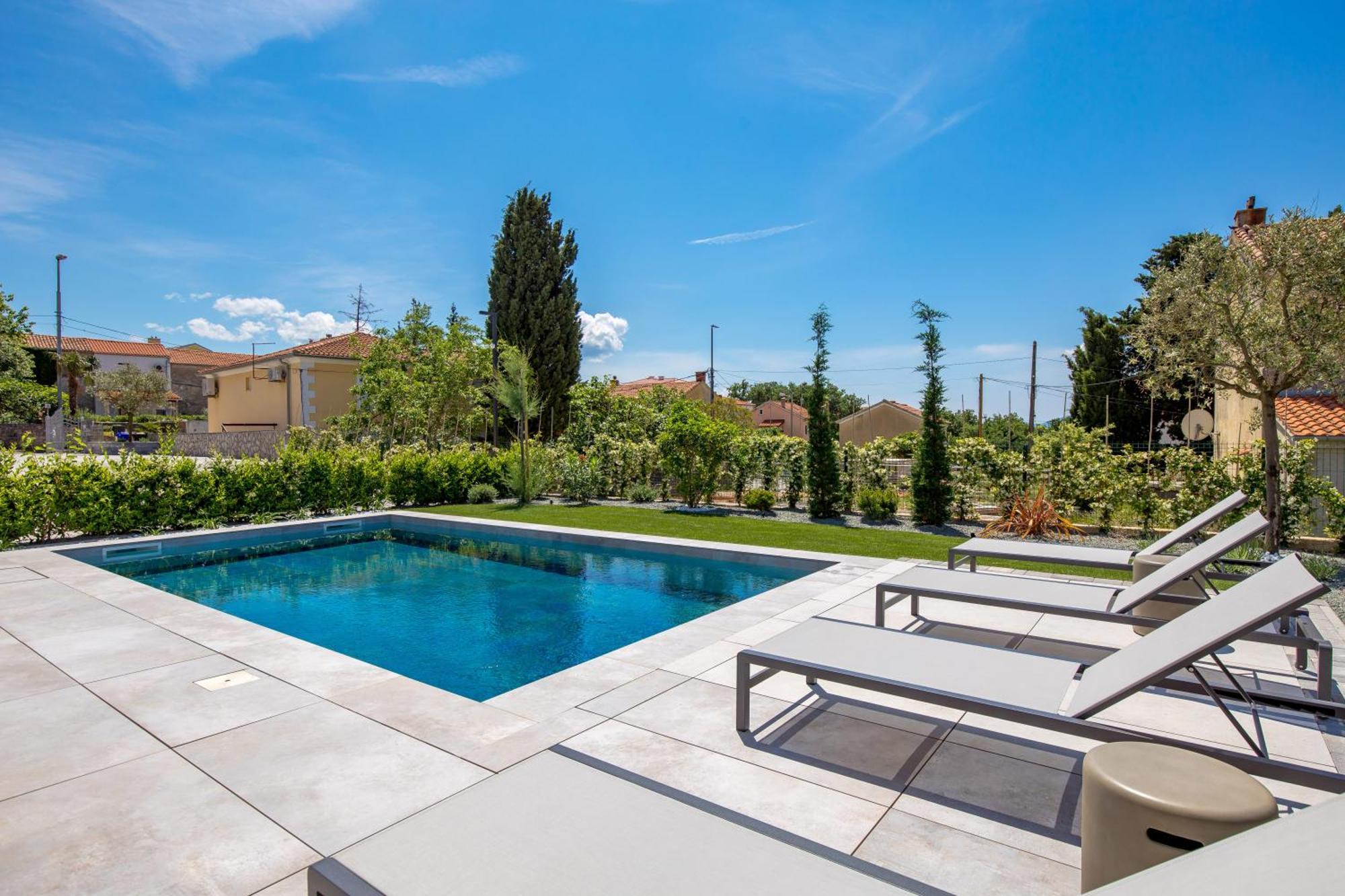 Apartmani Vila Mara M 1 Heated Pool Omišalj Exteriér fotografie
